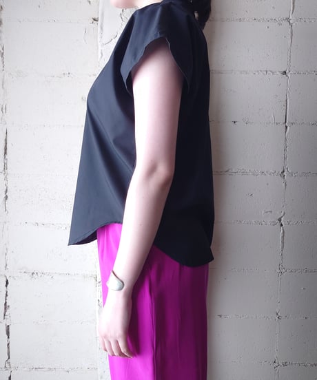 Made in Australia Open Collar Cap Sleeve Shirt BK