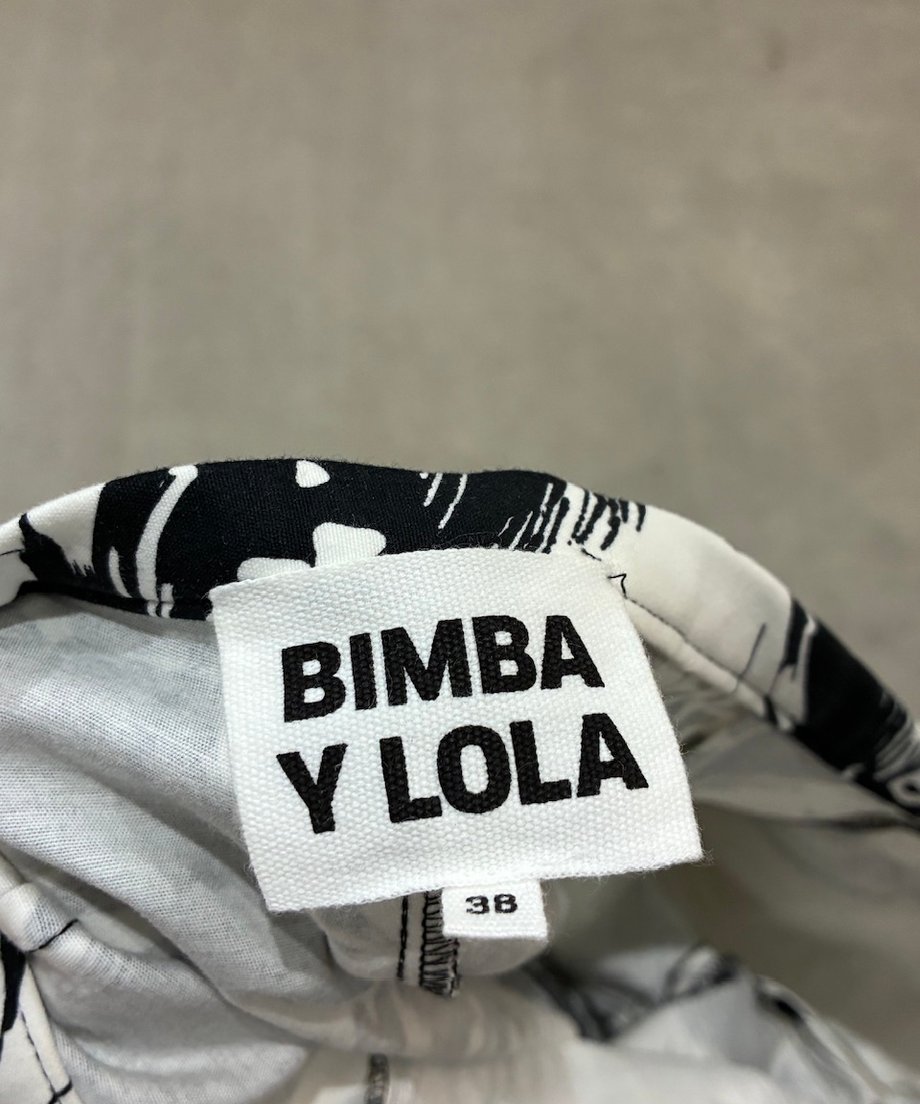 6a8d25de4fdf6e2b0329640f