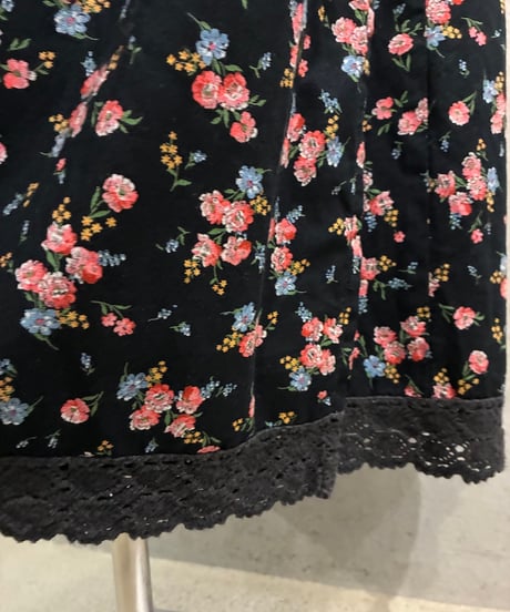 JULIUS LANG Tyrolean Flower Wrap Skirt BK RE