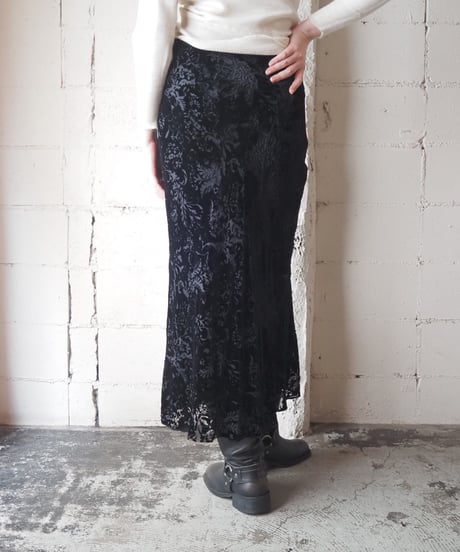 LAUREN RALPH LAUREN Opal Velvet Botanical Pattern Skirt BK
