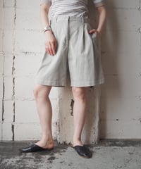 2 Tuck Chino Shorts BE