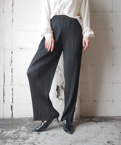PLEATS PLEASE ISSEY MIYAKE Pleated Pants BK
