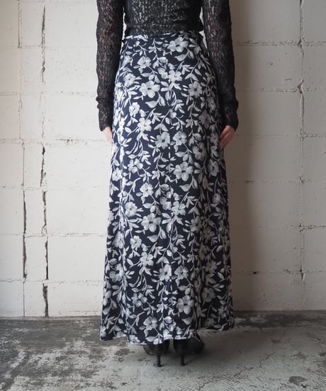 Made in USA Flower Pattern Satin Skirt BK GR