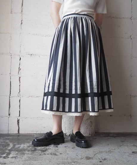 1970-80's Euro Stripe Tyrol Skirt BKWH