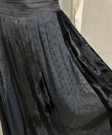 Velour × Lace Patchwork Skirt BK