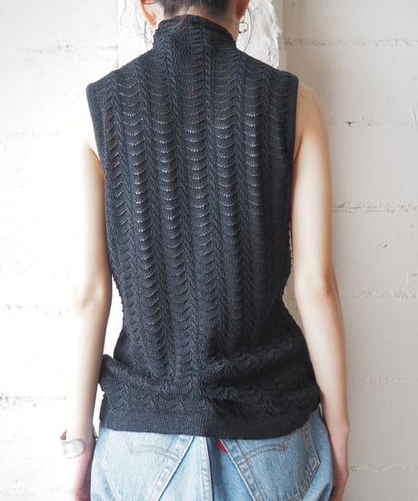 LAUREN Scallop High Neck Sleeveless Knit BK