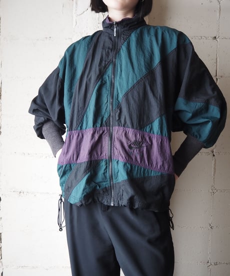 NIKE Color Block Nylon Jacket BKGNPUR