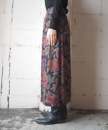 Flower Pattern Front Button Skirt BK RE