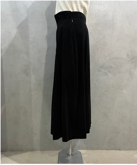 LAURA ASHLEY Made in the UK Corduroy Tuck Skirt BK