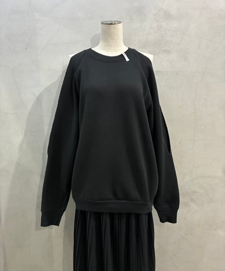 REMAKE Cutout Shoulder Sweat BK