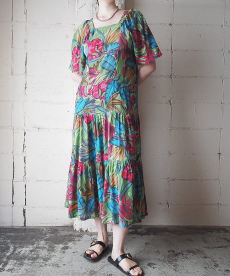 Plant Pattern  Square Neck GN