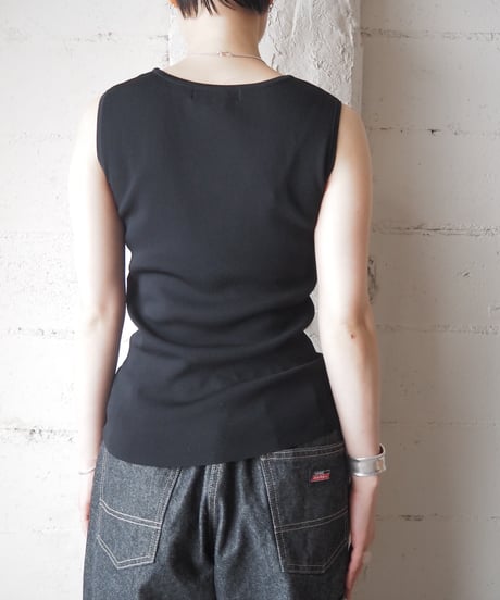 Sleeveless Knit Top BK
