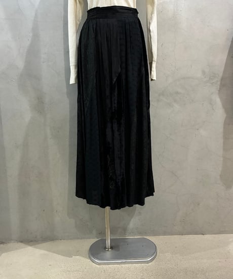 Velour × Lace Patchwork Skirt BK