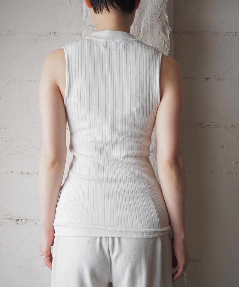ESSENTIEL ANTWARP Mock Neck Sleeveless Knit IV