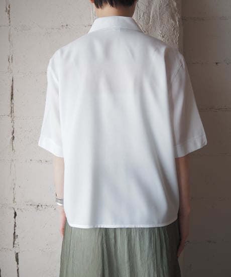 Open Collar Embroidery Shirt WH