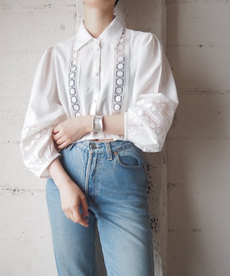 Lace Switching Cropped Blouse WH