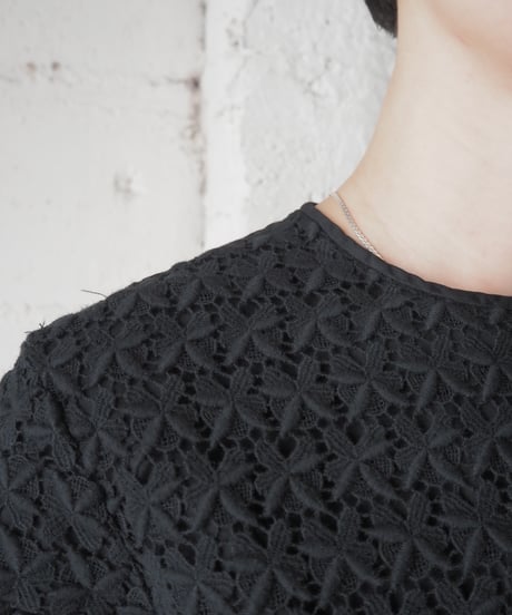 1960's Euro Overdyed Embroidered Cutwork Blouse BK