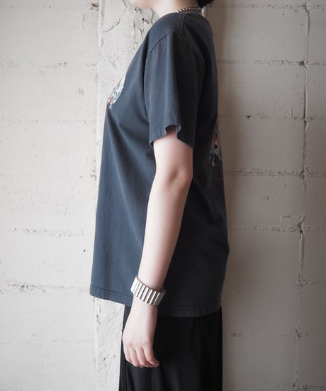 QUEEN Print Tee BK