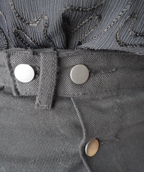 Front Button Tight Skirt BK