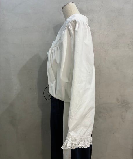Euro Antique Drawers Blouse WH
