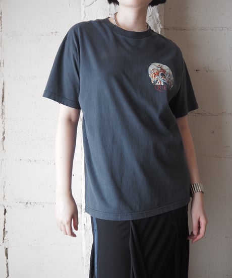 QUEEN Print Tee BK