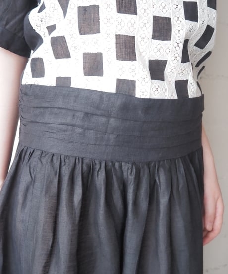 Latice Lace Linen Dress BK WH