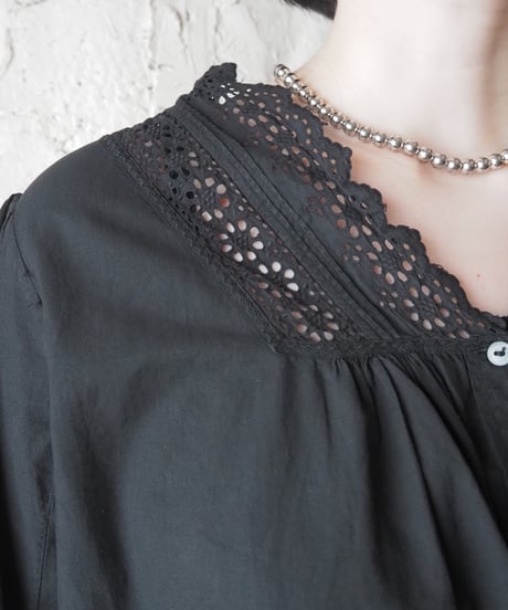 1920-30's Euro Overdyed Embroidered Lace Blouse BKa