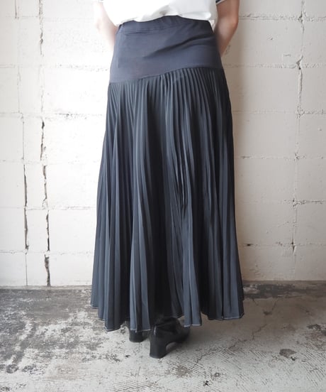 Contrast Panel Pleated Long Skirt BK NV