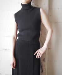 LAUREN Turtle Neck Sleeveless Rib Knit BK