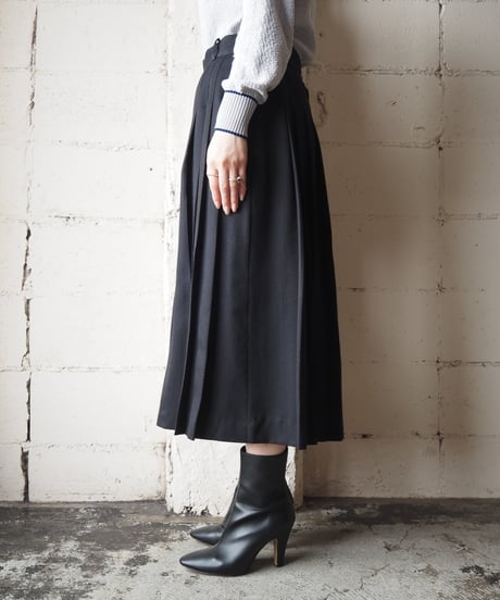 Pleated Gaucho Pants BK