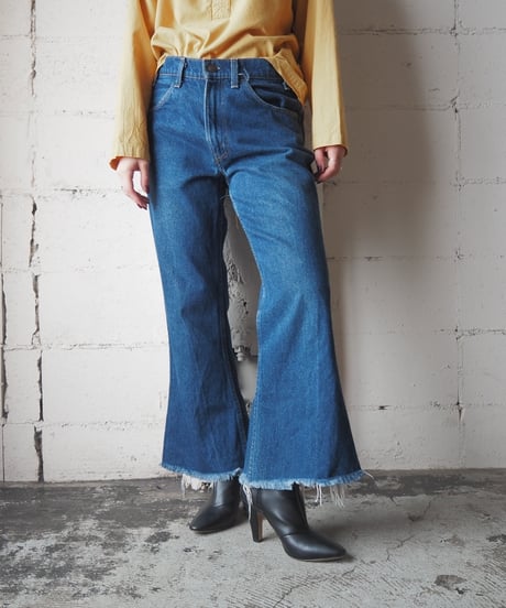 1980's Levi's 684 Cut Off Big Bell Pants BL