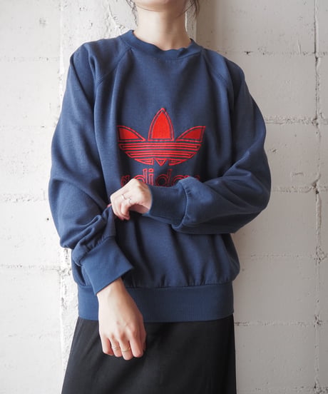 adidas Big Trefoil Embroidery Sweatshirt NV RE