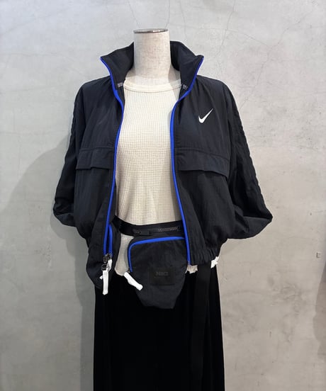 NIKE Detachable 3D Pockets Nylon Jacket BKBL