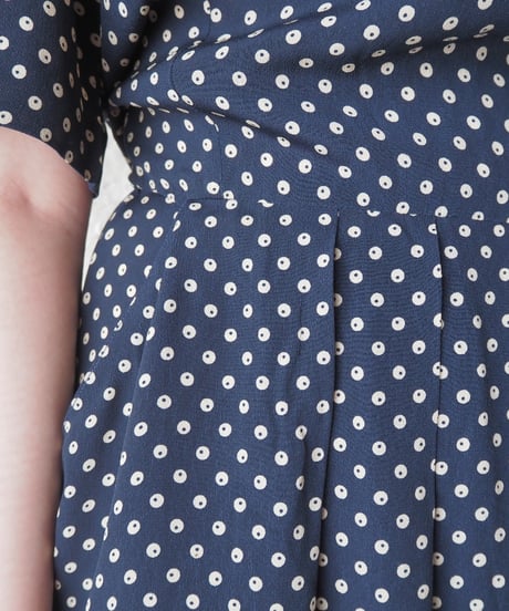 Dot Pattern Collarless Dress NV