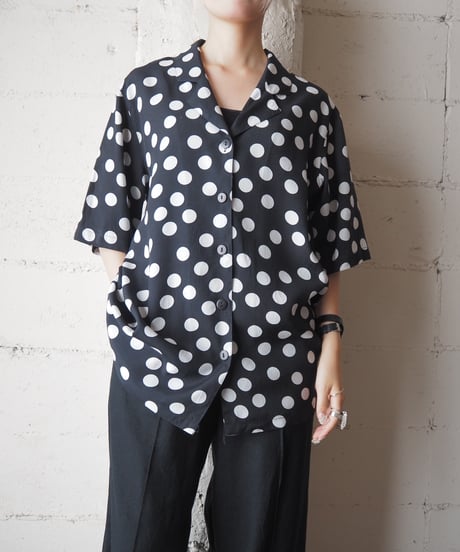 Polka Dot Open Collar Shirt BKWH