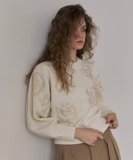 MOHAIR FLOWER
