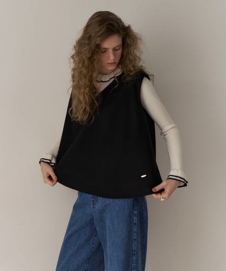 flare vest