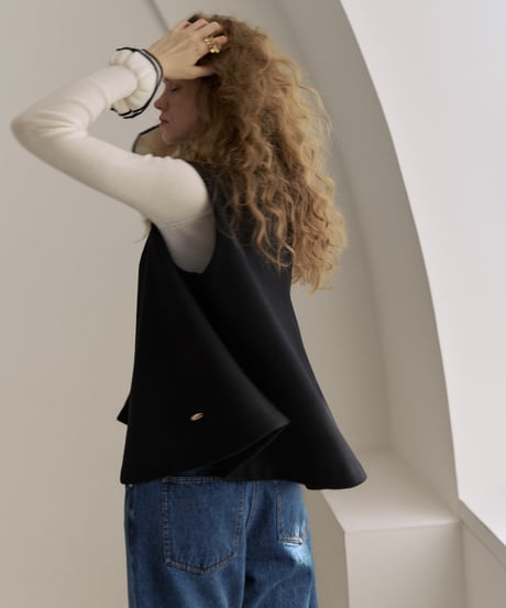 flare vest