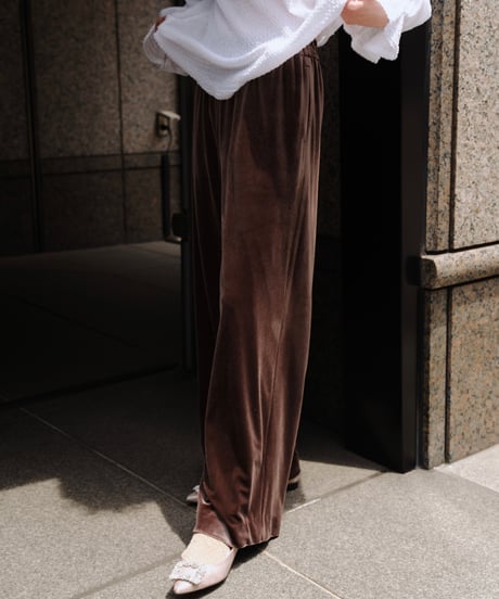 ベロアパンツ