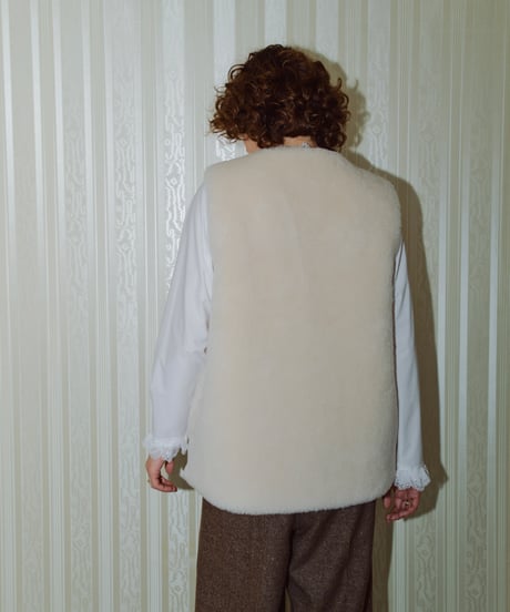 MOUTON VEST