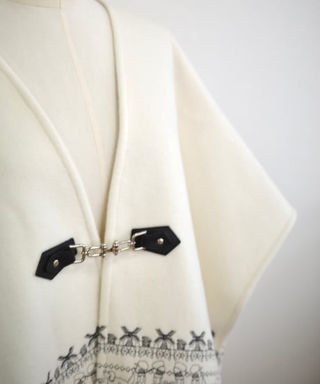 PONCHO