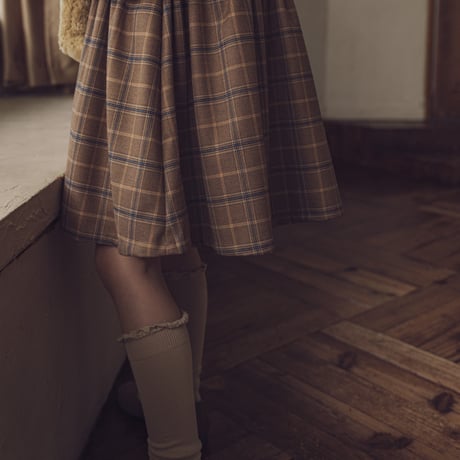 Financier dress / Camel check