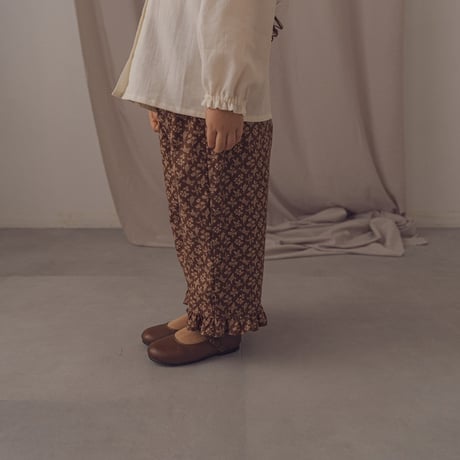 Frill sabrina pants / Chestnut paisley