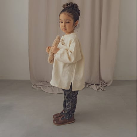 Tapered pants / Merry flower-black