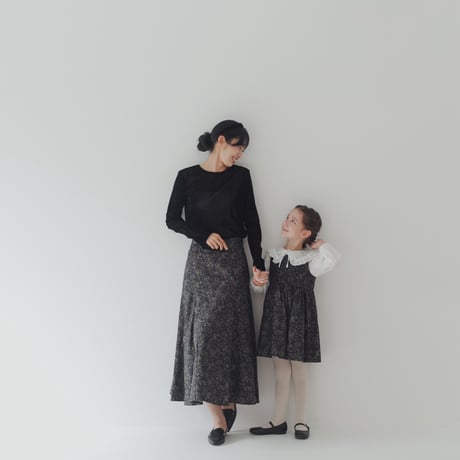 ladies Flare tuck skirt / Merry flower - Black