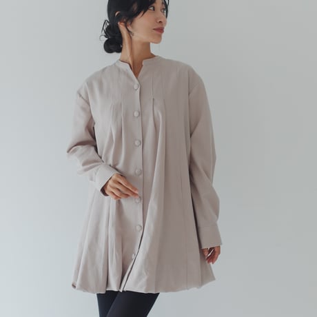 ladies Religieuse dress / Antique beige