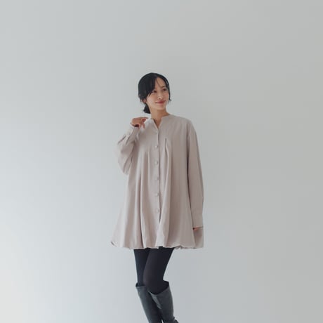 ladies Religieuse dress / Antique beige