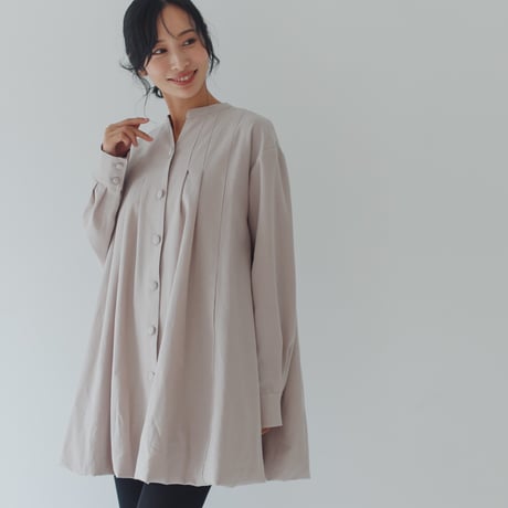 ladies Religieuse dress / Antique beige