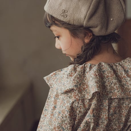 Classic beret - Milk tea with Pearl