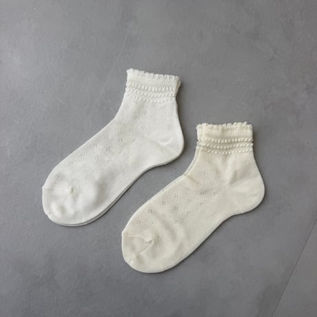 condor / Ceremony socks with relief border 2746-4